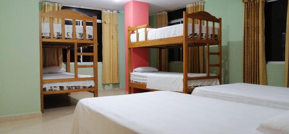 Hotel Internacional En アタカメス エクステリア 写真