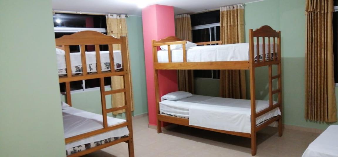 Hotel Internacional En アタカメス エクステリア 写真